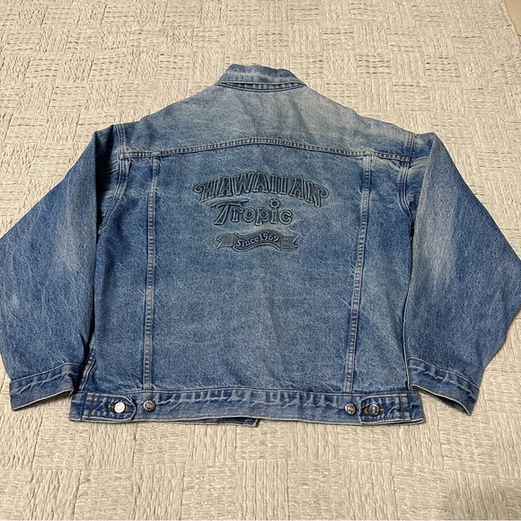 Hawaiian Tropic VINTAGE Denim Jacket Embossed Adult Sz Medium Employee Promo - Picture 1 of 8
